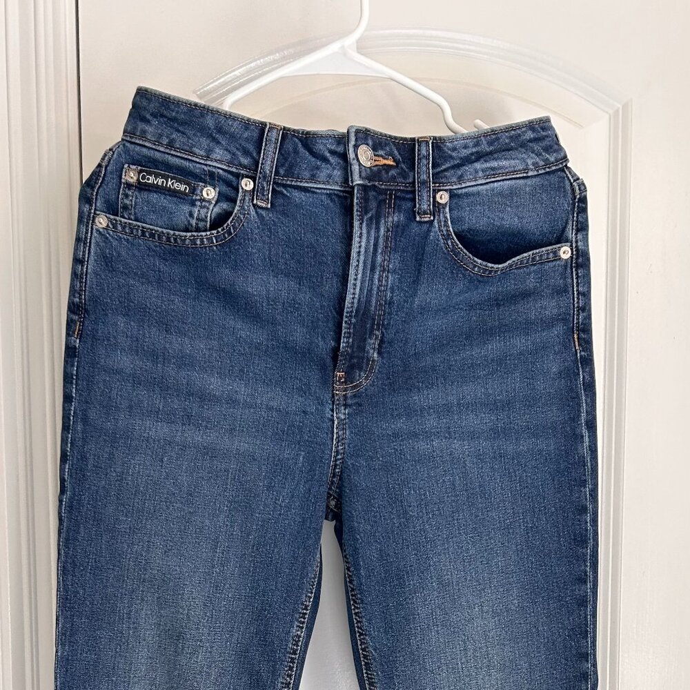 Women's Calvin Klein High-waisted, Flare, Denim Jeans Size 27